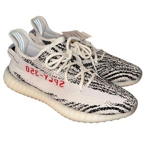 Yeezy 350 V2 ZEBRA NEVER WORN NEW WITH TAGS - Highly Sought After